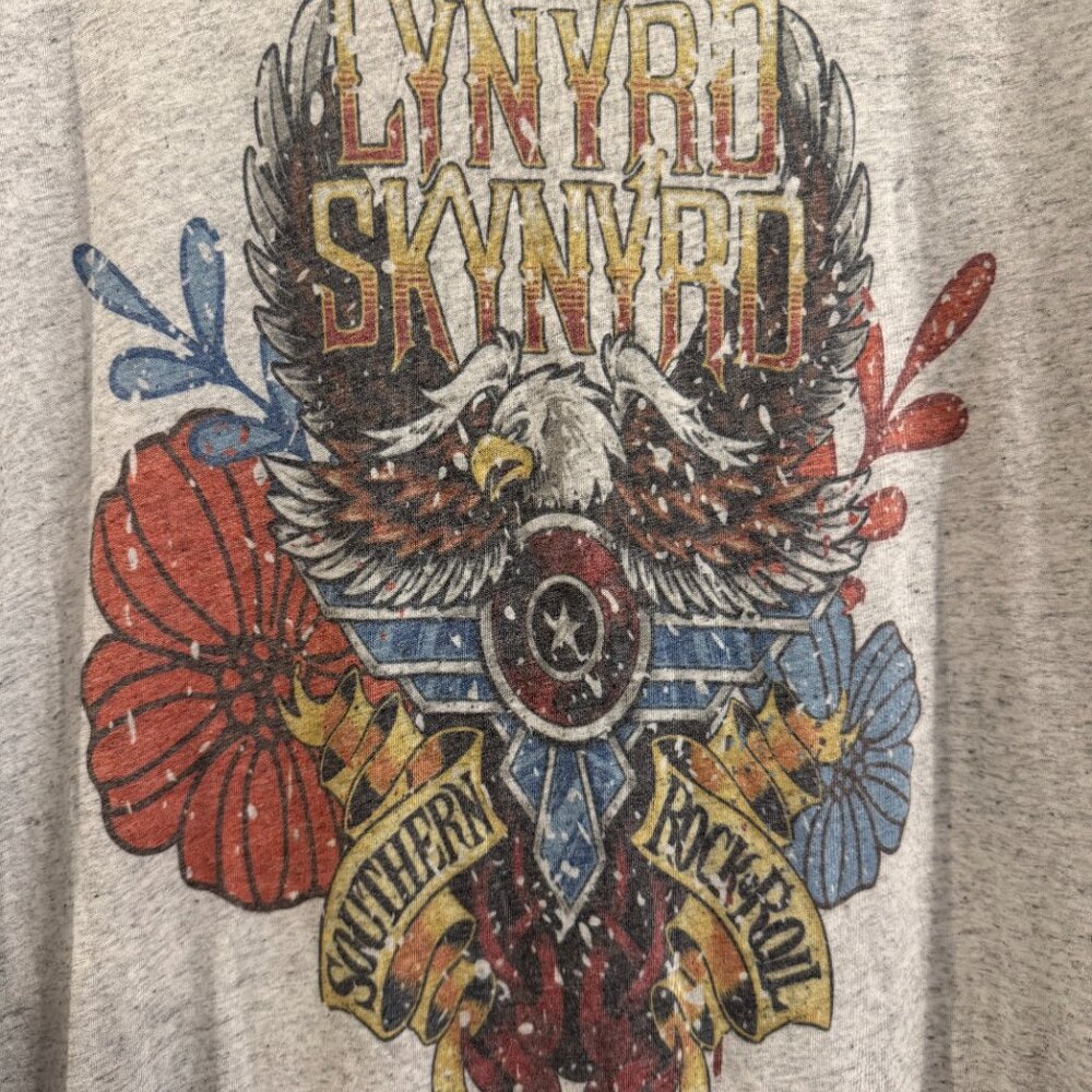 Vintage Wash Lynyrd Skynyrd Southern Rock n' Roll Graphic Tee - Picture 2 of 3